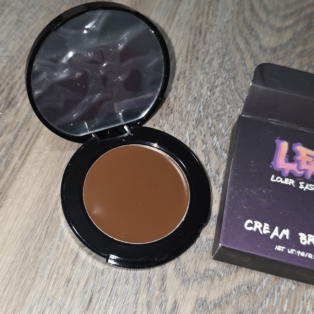 LES Cream Bronzer - Picture 2 of 4